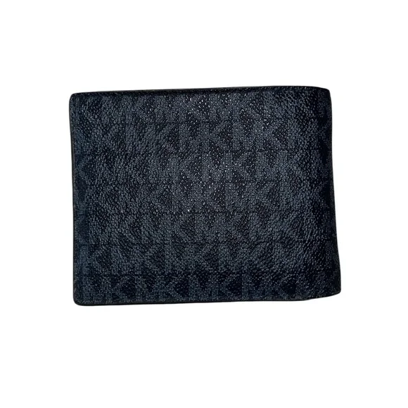 Michael Kors Wallet - Picture 2 of 4